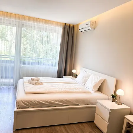 Sunrise & Sunset Apartment